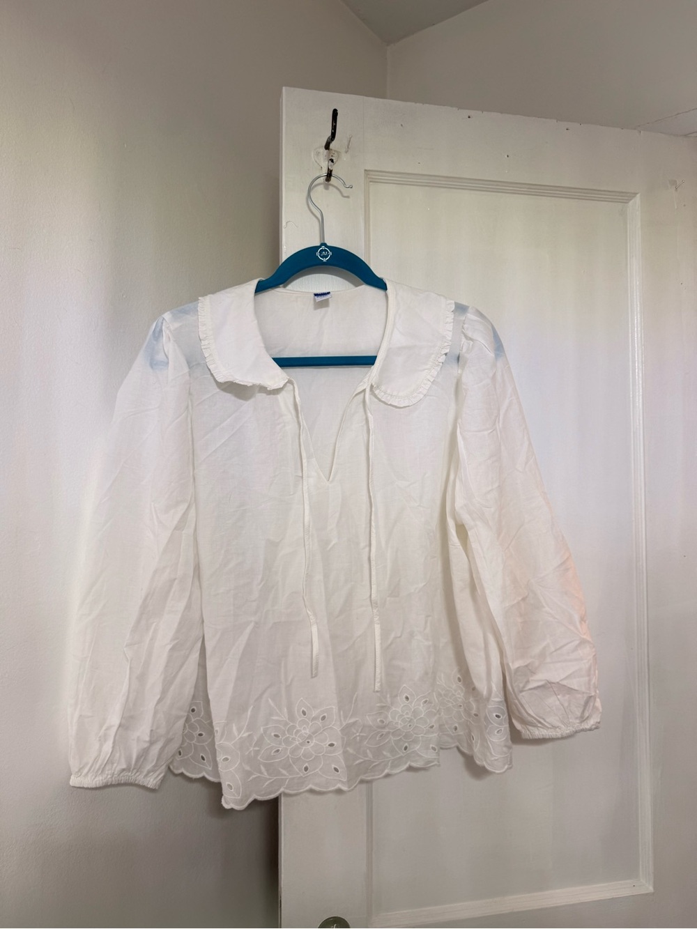Old Navy White Eyelet Blouse